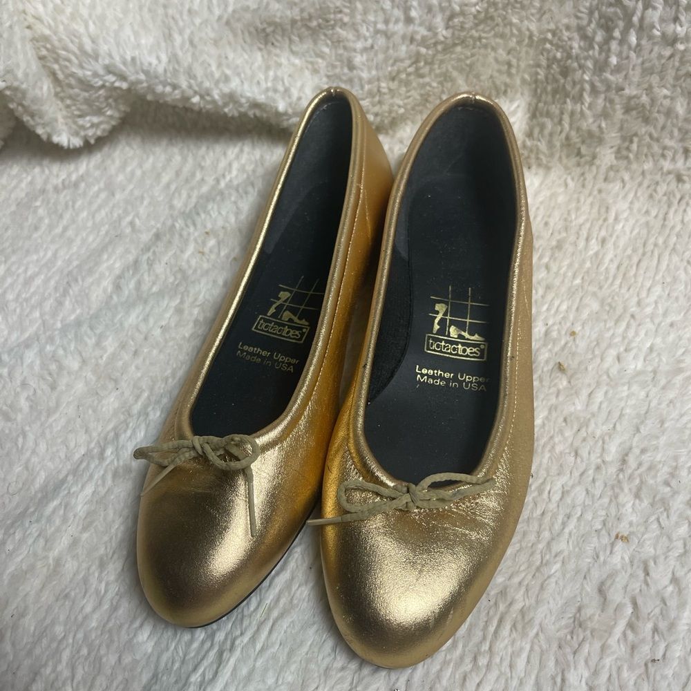 Tic Tac Toe leather Gold wedge slip on SZ8M
